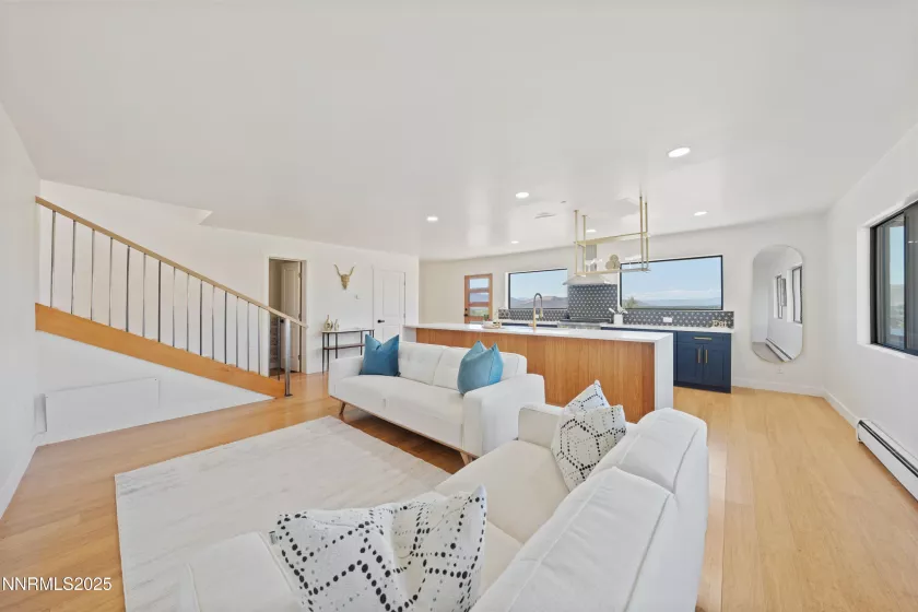 150 Manzanita, Carson City, Nevada 89706, 4 Bedrooms Bedrooms, ,4 BathroomsBathrooms,Residential,Residential,Manzanita,250055926