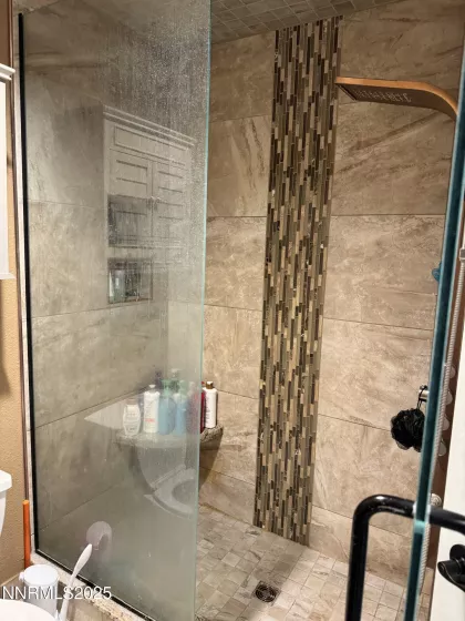 2081 Russell, Elko, Nevada 89801, 5 Bedrooms Bedrooms, ,3 BathroomsBathrooms,Residential,Residential,Russell,250055186