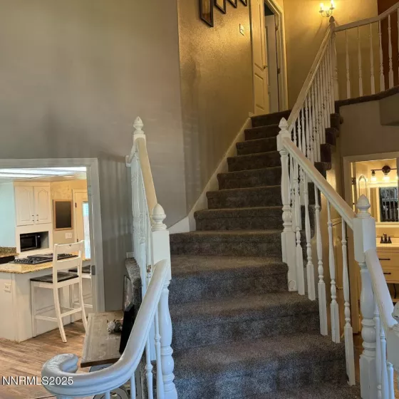 2081 Russell, Elko, Nevada 89801, 5 Bedrooms Bedrooms, ,3 BathroomsBathrooms,Residential,Residential,Russell,250055186