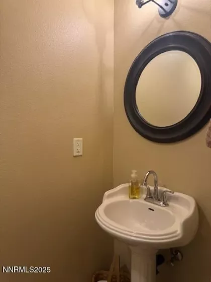 2960 Great Basin, Winnemucca, Nevada 89445, 4 Bedrooms Bedrooms, ,3 BathroomsBathrooms,Residential,Residential,Great Basin,250055932