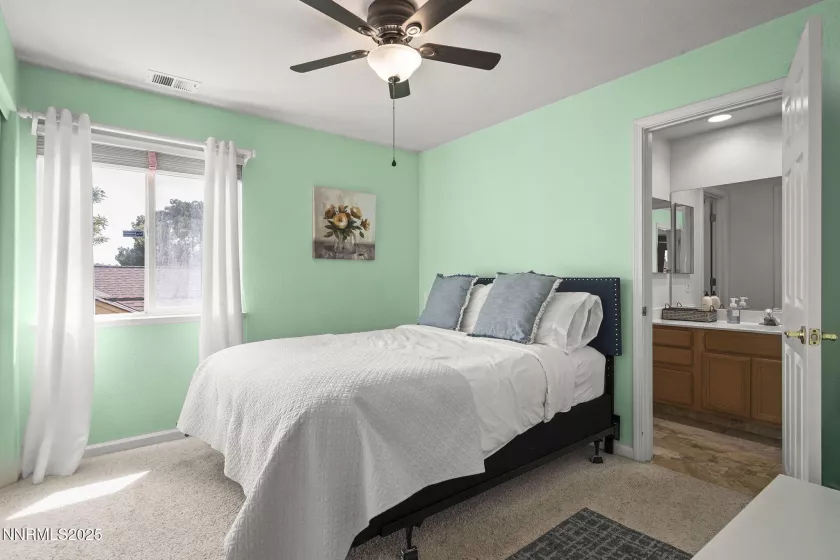 1496 Highland Pines, Reno, Nevada 89503, 3 Bedrooms Bedrooms, ,3 BathroomsBathrooms,Residential,Residential,Highland Pines,250055933