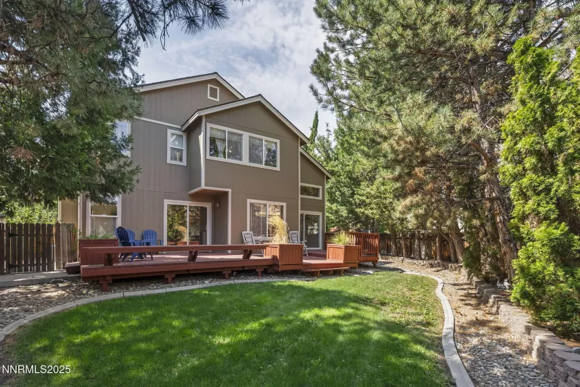 1496 Highland Pines, Reno, Nevada 89503, 3 Bedrooms Bedrooms, ,3 BathroomsBathrooms,Residential,Residential,Highland Pines,250055933