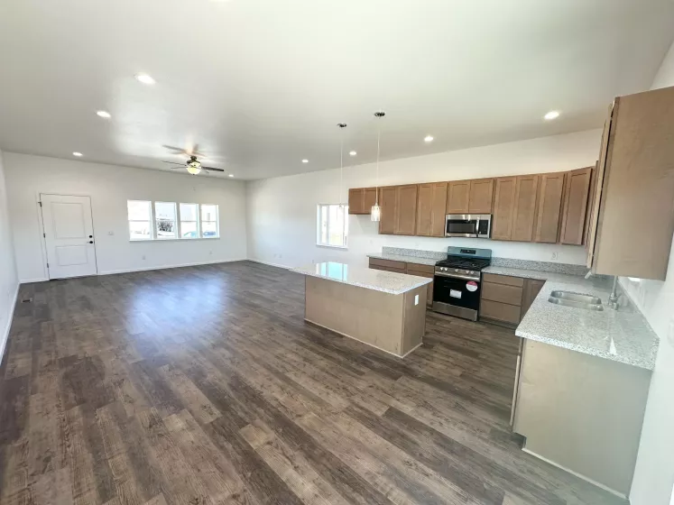 1304 Serenity, Fernley, Nevada 89408, 3 Bedrooms Bedrooms, ,3 BathroomsBathrooms,Residential,Residential,Serenity,250002161