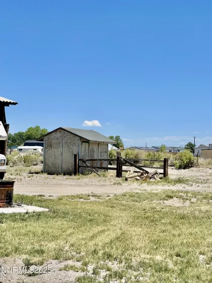 2405 Silas, Fallon, Nevada 89406, 3 Bedrooms Bedrooms, ,2 BathroomsBathrooms,Residential,Residential,Silas,250052765