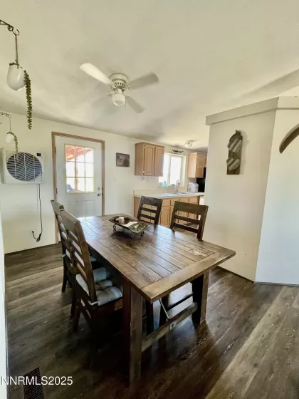 2405 Silas, Fallon, Nevada 89406, 3 Bedrooms Bedrooms, ,2 BathroomsBathrooms,Residential,Residential,Silas,250052765