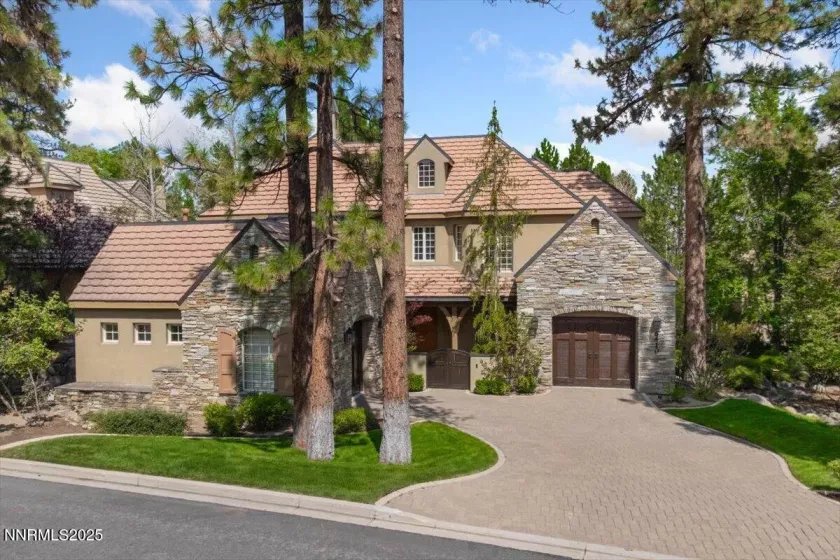 6410 Zermatt, Reno, Nevada 89511, 3 Bedrooms Bedrooms, ,3 BathroomsBathrooms,Residential,Residential,Zermatt,250055937