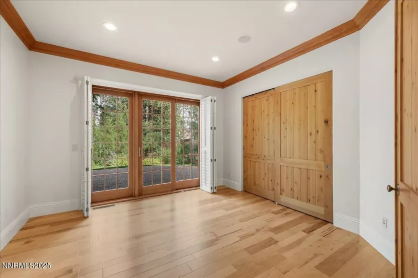 6410 Zermatt, Reno, Nevada 89511, 3 Bedrooms Bedrooms, ,3 BathroomsBathrooms,Residential,Residential,Zermatt,250055937