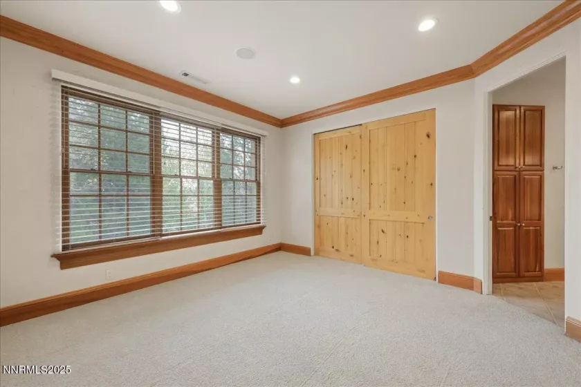 6410 Zermatt, Reno, Nevada 89511, 3 Bedrooms Bedrooms, ,3 BathroomsBathrooms,Residential,Residential,Zermatt,250055937