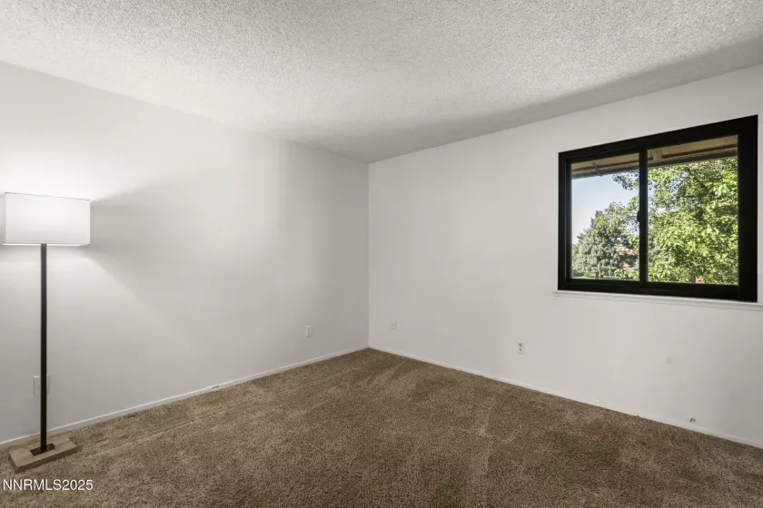 857 Nutmeg, Reno, Nevada 89502, 2 Bedrooms Bedrooms, ,2 BathroomsBathrooms,Residential,Residential,Nutmeg,250055938