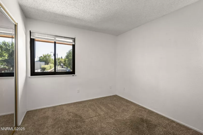 857 Nutmeg, Reno, Nevada 89502, 2 Bedrooms Bedrooms, ,2 BathroomsBathrooms,Residential,Residential,Nutmeg,250055938