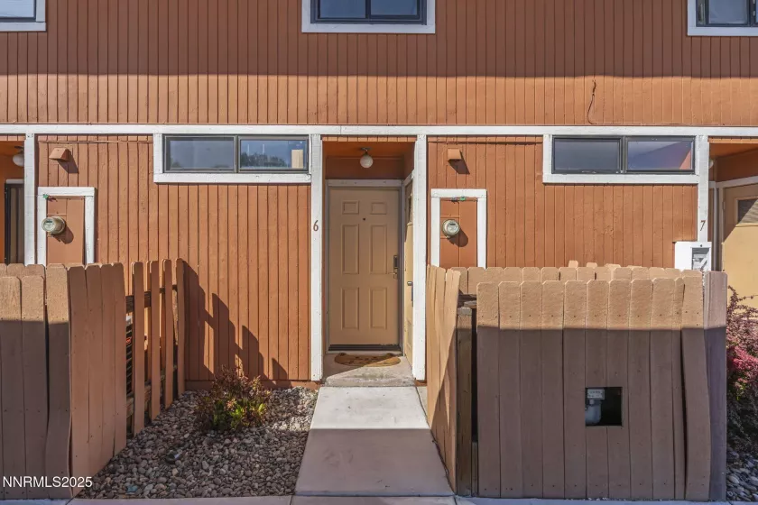 857 Nutmeg, Reno, Nevada 89502, 2 Bedrooms Bedrooms, ,2 BathroomsBathrooms,Residential,Residential,Nutmeg,250055938