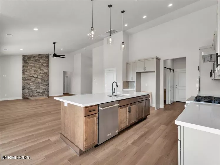 1681 Grandview, Minden, Nevada 89423, 4 Bedrooms Bedrooms, ,3 BathroomsBathrooms,Residential,Residential,Grandview,250055949