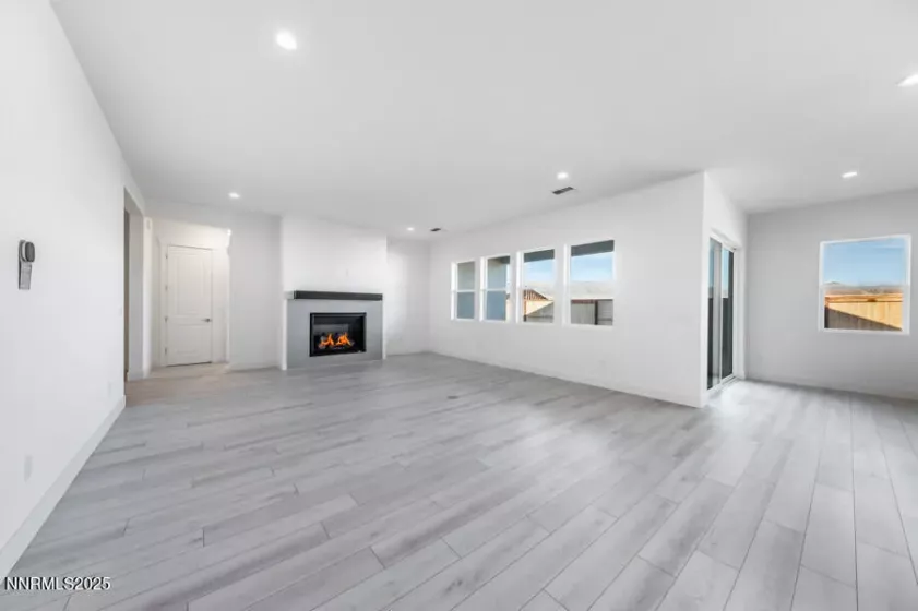 433 Pah Rah Ridge, Sparks, Nevada 89441, 3 Bedrooms Bedrooms, ,3 BathroomsBathrooms,Residential,Residential,Pah Rah Ridge,250055951