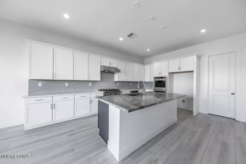 433 Pah Rah Ridge, Sparks, Nevada 89441, 3 Bedrooms Bedrooms, ,3 BathroomsBathrooms,Residential,Residential,Pah Rah Ridge,250055951