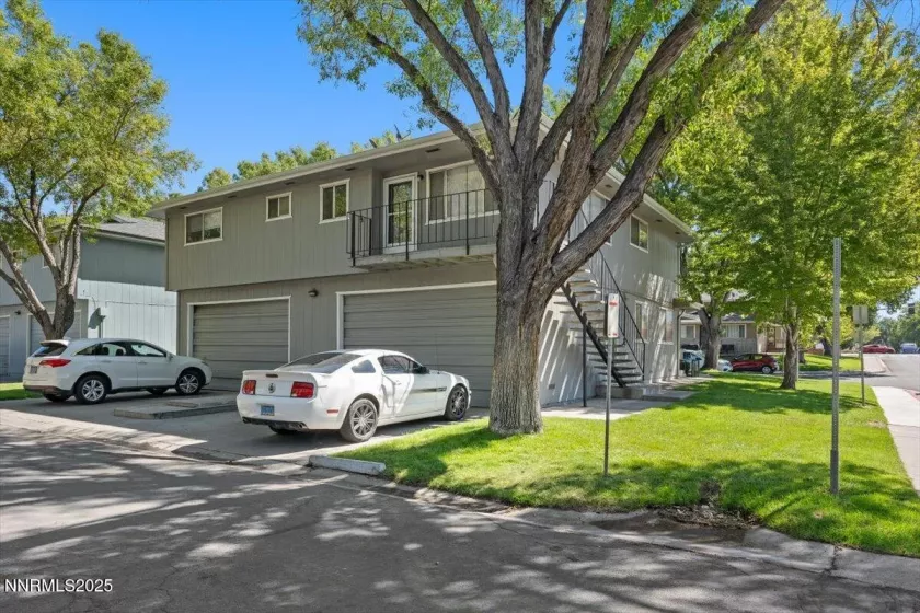 601 Oakwood, Sparks, Nevada 89431, 2 Bedrooms Bedrooms, ,1 BathroomBathrooms,Residential,Residential,Oakwood,250055950
