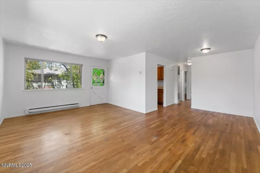 601 Oakwood, Sparks, Nevada 89431, 2 Bedrooms Bedrooms, ,1 BathroomBathrooms,Residential,Residential,Oakwood,250055950