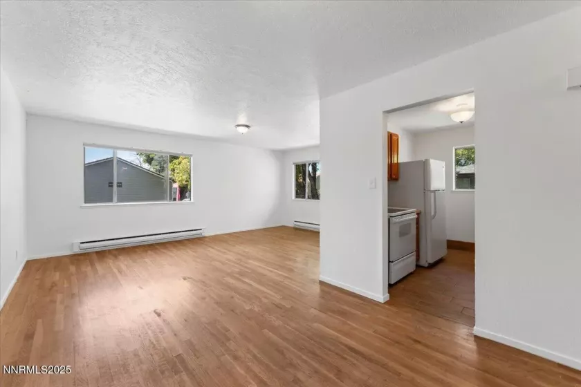 601 Oakwood, Sparks, Nevada 89431, 2 Bedrooms Bedrooms, ,1 BathroomBathrooms,Residential,Residential,Oakwood,250055950