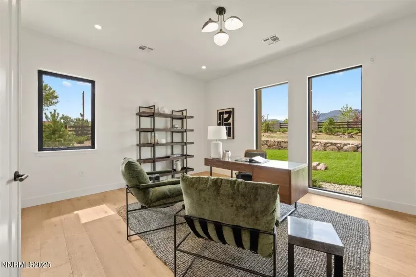 10 Glenhaven, Reno, Nevada 89511, 4 Bedrooms Bedrooms, ,6 BathroomsBathrooms,Residential,Residential,Glenhaven,250055953