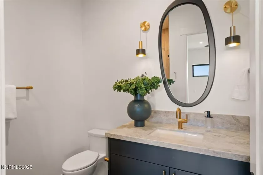 10 Glenhaven, Reno, Nevada 89511, 4 Bedrooms Bedrooms, ,6 BathroomsBathrooms,Residential,Residential,Glenhaven,250055953