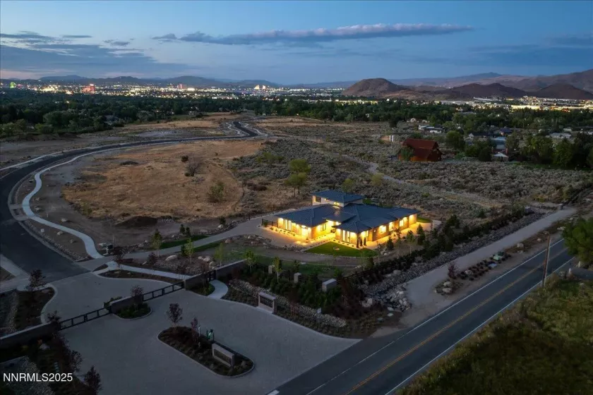 10 Glenhaven, Reno, Nevada 89511, 4 Bedrooms Bedrooms, ,6 BathroomsBathrooms,Residential,Residential,Glenhaven,250055953