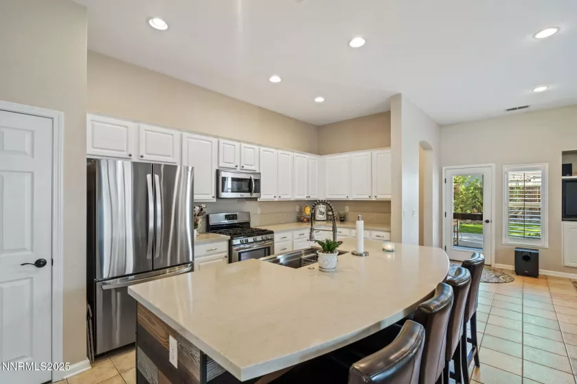 10245 Coyote Creek, Reno, Nevada 89521, 3 Bedrooms Bedrooms, ,2 BathroomsBathrooms,Residential,Residential,Coyote Creek,250055955