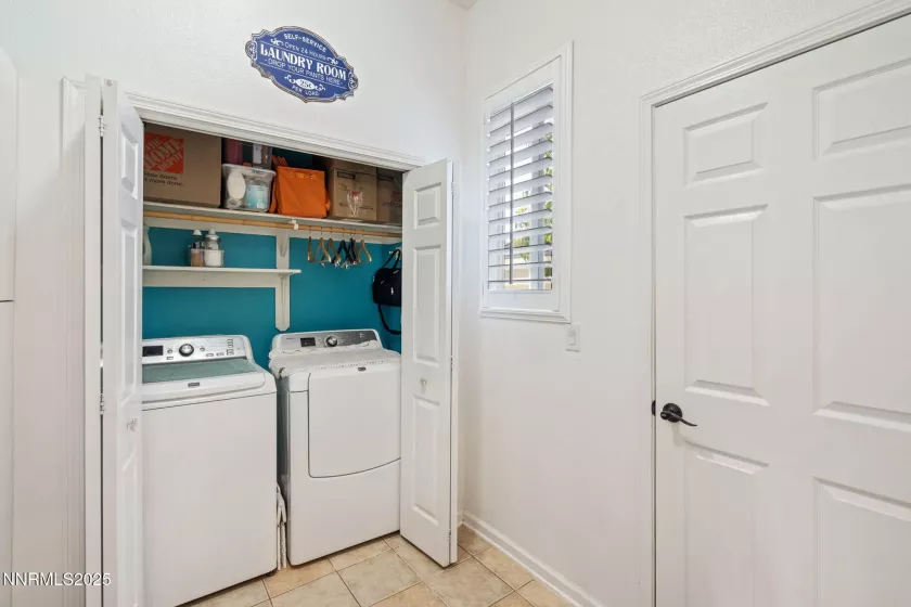10245 Coyote Creek, Reno, Nevada 89521, 3 Bedrooms Bedrooms, ,2 BathroomsBathrooms,Residential,Residential,Coyote Creek,250055955