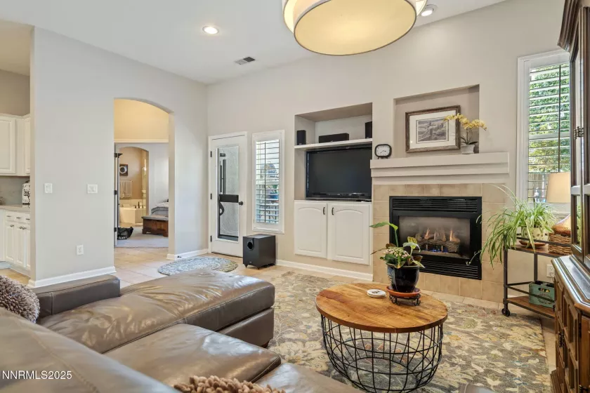 10245 Coyote Creek, Reno, Nevada 89521, 3 Bedrooms Bedrooms, ,2 BathroomsBathrooms,Residential,Residential,Coyote Creek,250055955