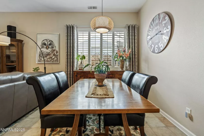 10245 Coyote Creek, Reno, Nevada 89521, 3 Bedrooms Bedrooms, ,2 BathroomsBathrooms,Residential,Residential,Coyote Creek,250055955