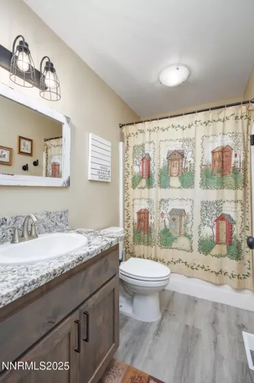 1651 Skyridge, Fallon, Nevada 89406, 3 Bedrooms Bedrooms, ,2 BathroomsBathrooms,Residential,Residential,Skyridge,250055956