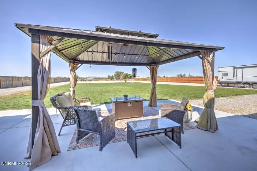 1651 Skyridge, Fallon, Nevada 89406, 3 Bedrooms Bedrooms, ,2 BathroomsBathrooms,Residential,Residential,Skyridge,250055956
