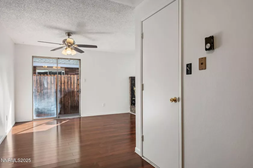 3175 Imperial Way, Carson City, Nevada 89706, 2 Bedrooms Bedrooms, ,1 BathroomBathrooms,Residential,Residential,Imperial Way,250055957