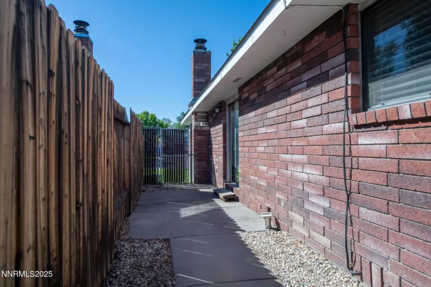 3175 Imperial Way, Carson City, Nevada 89706, 2 Bedrooms Bedrooms, ,1 BathroomBathrooms,Residential,Residential,Imperial Way,250055957
