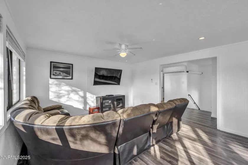 2 Newcombe, Yerington, Nevada 89447, ,Commercial Sale,Residential,Newcombe,250055958