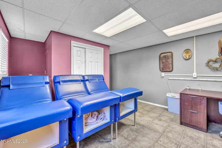 2 Newcombe, Yerington, Nevada 89447, ,Commercial Sale,Residential,Newcombe,250055958