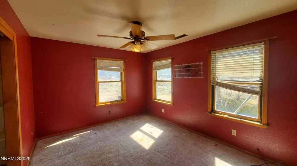 20 Pit, Wellington, Nevada 89444, 5 Bedrooms Bedrooms, ,3 BathroomsBathrooms,Residential,Residential,Pit,250055960
