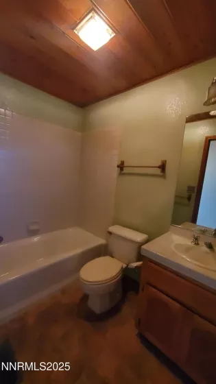 20 Pit, Wellington, Nevada 89444, 5 Bedrooms Bedrooms, ,3 BathroomsBathrooms,Residential,Residential,Pit,250055960
