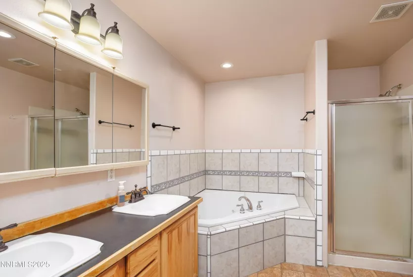 1415 Golden Park, Fallon, Nevada 89406, 3 Bedrooms Bedrooms, ,3 BathroomsBathrooms,Residential,Residential,Golden Park,250055971