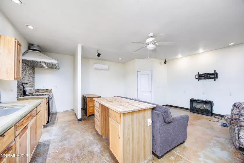 1415 Golden Park, Fallon, Nevada 89406, 3 Bedrooms Bedrooms, ,3 BathroomsBathrooms,Residential,Residential,Golden Park,250055971