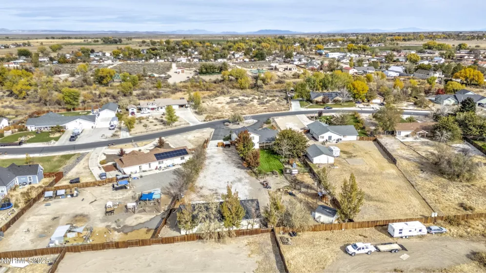 1415 Golden Park, Fallon, Nevada 89406, 3 Bedrooms Bedrooms, ,3 BathroomsBathrooms,Residential,Residential,Golden Park,250055971