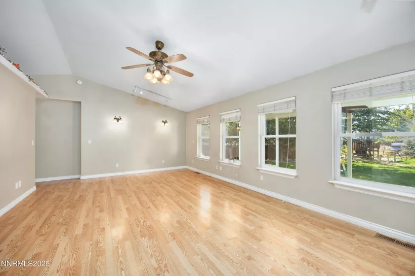 1415 Golden Park, Fallon, Nevada 89406, 3 Bedrooms Bedrooms, ,3 BathroomsBathrooms,Residential,Residential,Golden Park,250055971