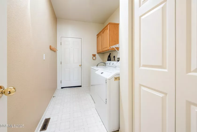 Laundry room with sink