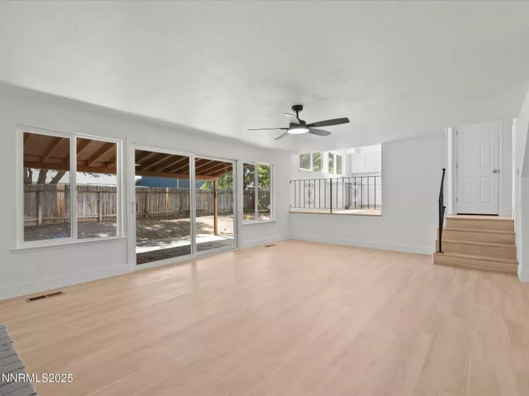 4160 Mira Loma, Reno, Nevada 89502, 4 Bedrooms Bedrooms, ,3 BathroomsBathrooms,Residential,Residential,Mira Loma,250055974