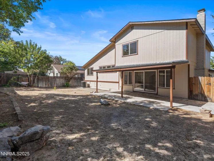 4160 Mira Loma, Reno, Nevada 89502, 4 Bedrooms Bedrooms, ,3 BathroomsBathrooms,Residential,Residential,Mira Loma,250055974