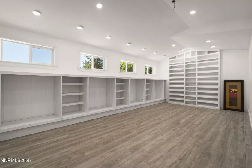 3485 Frost Lane, Reno, Nevada 89511, 5 Bedrooms Bedrooms, ,4 BathroomsBathrooms,Residential,Residential,Frost Lane,250055978