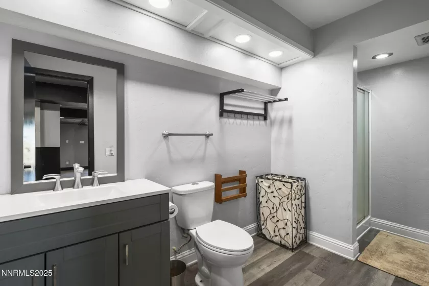 3485 Frost Lane, Reno, Nevada 89511, 5 Bedrooms Bedrooms, ,4 BathroomsBathrooms,Residential,Residential,Frost Lane,250055978