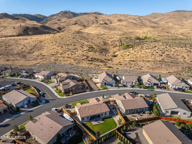 8352 Endsley, Reno, Nevada 89523, 4 Bedrooms Bedrooms, ,3 BathroomsBathrooms,Residential,Residential,Endsley,250055977