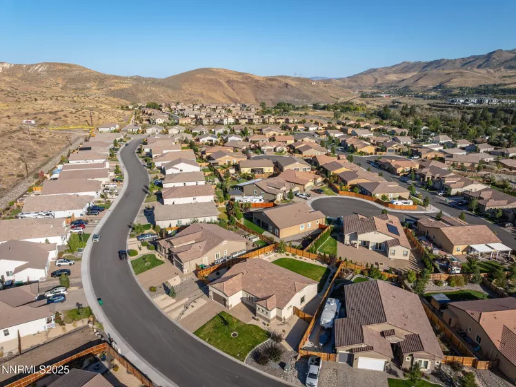 8352 Endsley, Reno, Nevada 89523, 4 Bedrooms Bedrooms, ,3 BathroomsBathrooms,Residential,Residential,Endsley,250055977