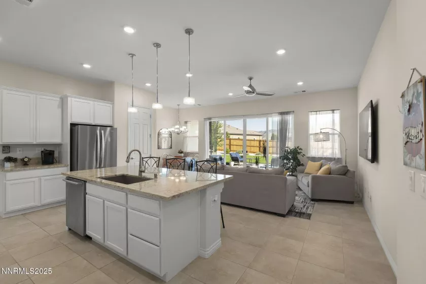 8352 Endsley, Reno, Nevada 89523, 4 Bedrooms Bedrooms, ,3 BathroomsBathrooms,Residential,Residential,Endsley,250055977