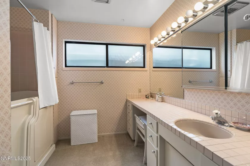 500 Richmond, Carson City, Nevada 89703, 3 Bedrooms Bedrooms, ,3 BathroomsBathrooms,Residential,Residential,Richmond,250055979