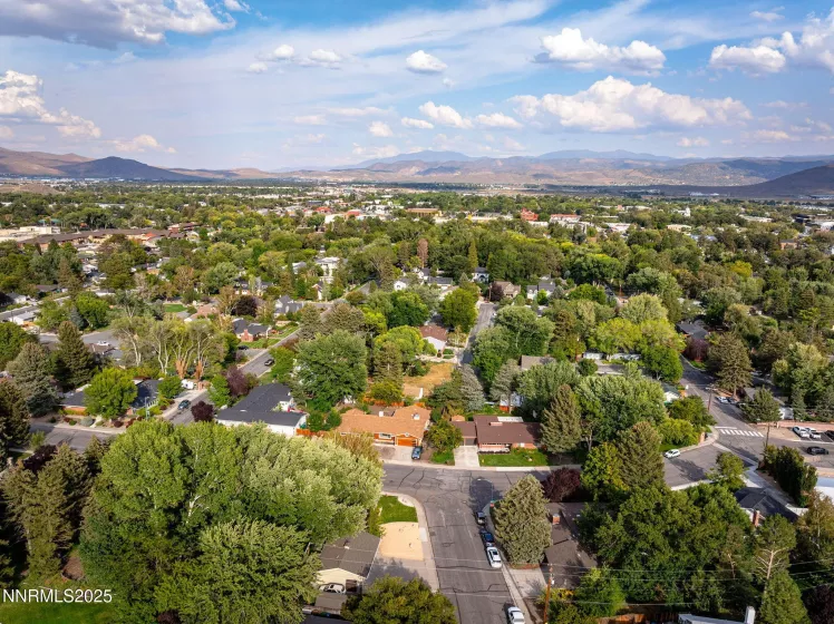 500 Richmond, Carson City, Nevada 89703, 3 Bedrooms Bedrooms, ,3 BathroomsBathrooms,Residential,Residential,Richmond,250055979